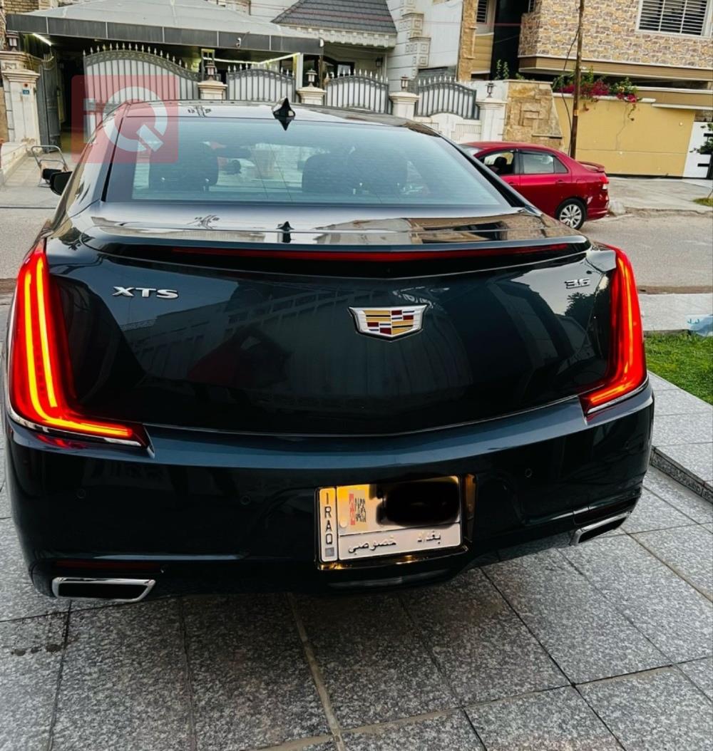 كاديلاك XTS